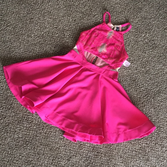 NWT Windsor store mini Dress - Picture 1 of 5